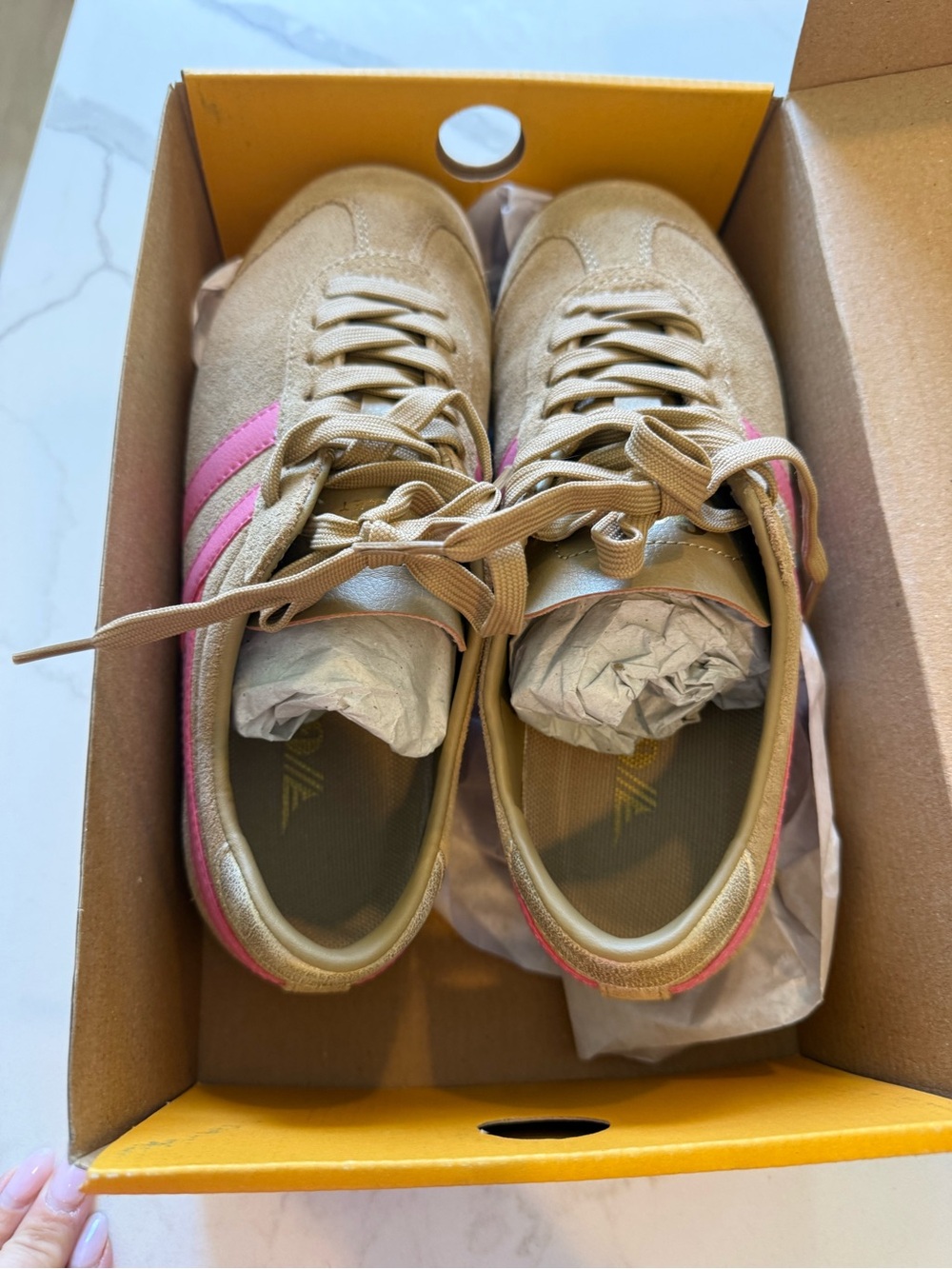 Gola Women's Tan Sneakers with Pink Stripes